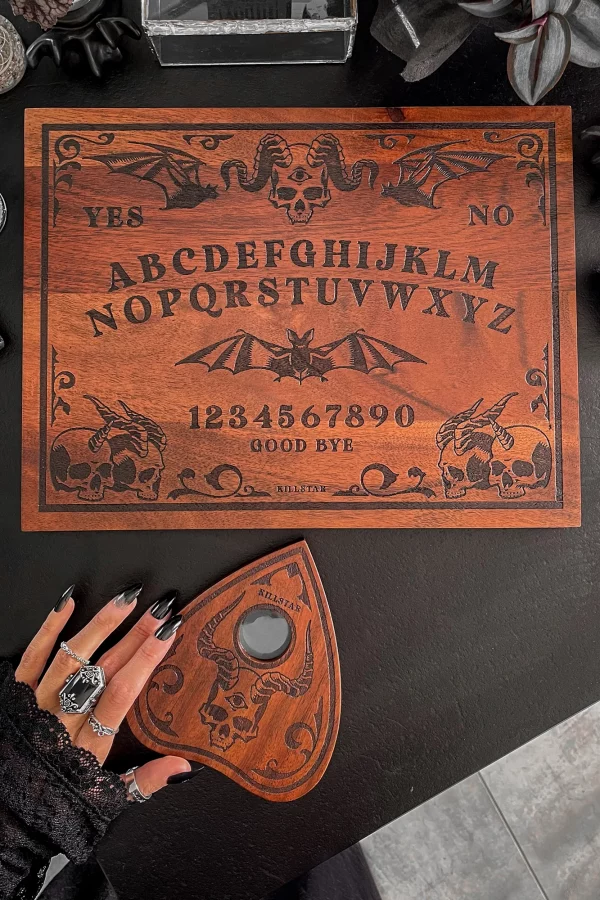 SPIRIT BOARD WITH PLANCHETTE